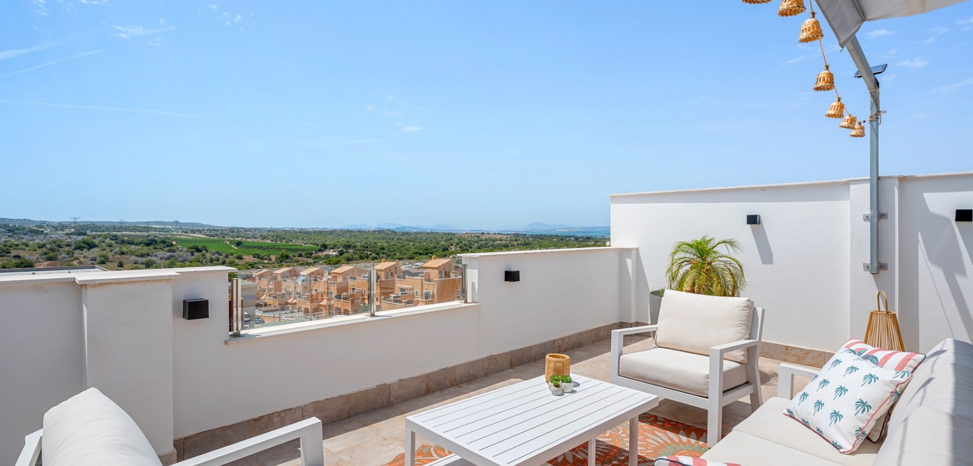 Apartment in Urbanizacion los Balcones - Image 3