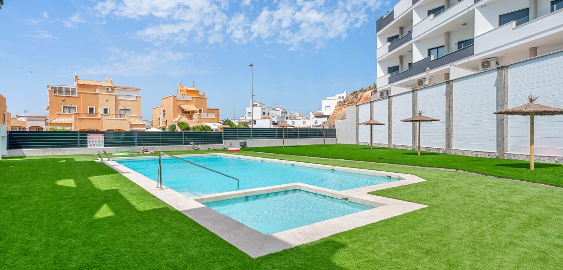 Apartment in Urbanizacion los Balcones - Image 3