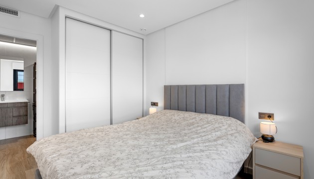 Odsprzedaż - Apartment - Orihuela