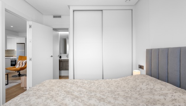 Odsprzedaż - Apartment - Orihuela