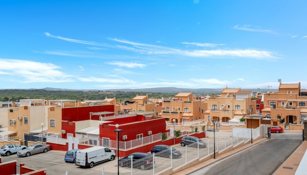 Odsprzedaż - Apartment - Orihuela