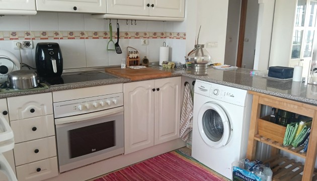 Перепродажа - Квартира - Los Montesinos