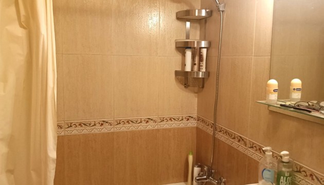 Перепродажа - Квартира - Los Montesinos