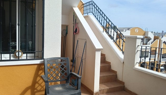 Перепродажа - Квартира - Los Montesinos