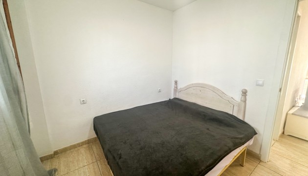 Wiederverkauf - Apartment - Orihuela Costa - La Zenia