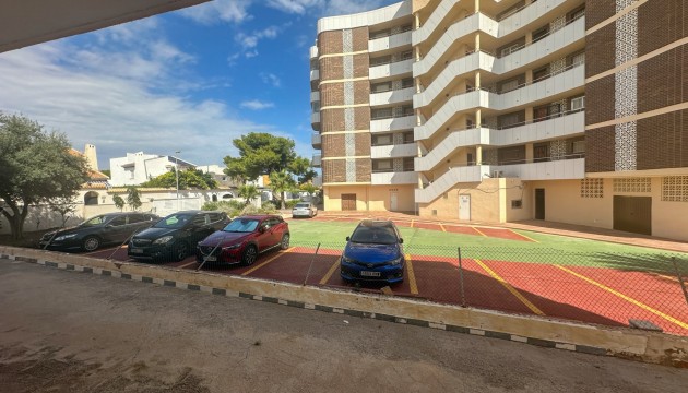 Wiederverkauf - Apartment - Orihuela Costa - La Zenia
