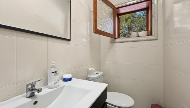 Videresalg - Detached Villa - Orihuela Costa - Campoamor