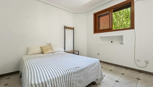 Videresalg - Detached Villa - Orihuela Costa - Campoamor