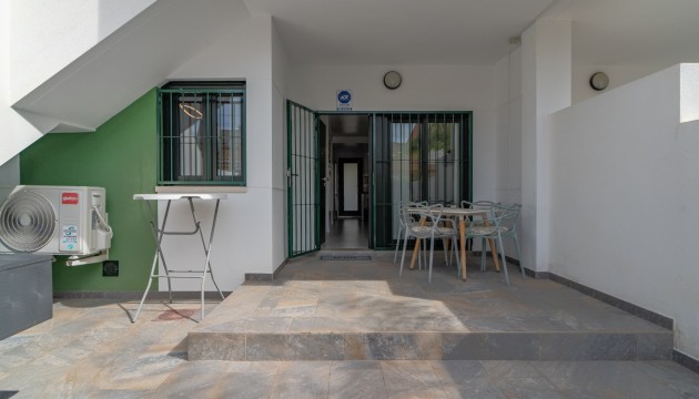 Resale - Apartment - Pilar de la Horadada - Mil Palmeras