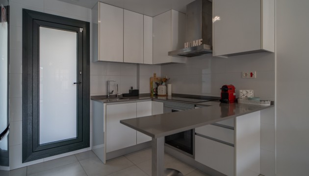 Resale - Apartment - Pilar de la Horadada - Mil Palmeras