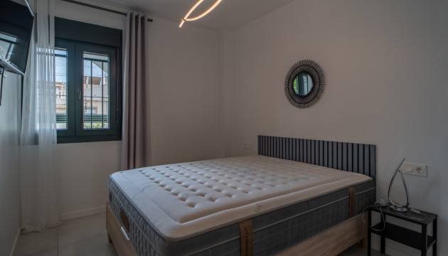 Resale - Apartment - Pilar de la Horadada - Mil Palmeras