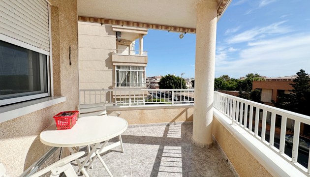 Перепродажа - Квартира - Torrevieja