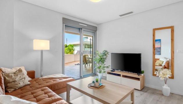 Resale - Apartment - Orihuela Costa - Los Dolses