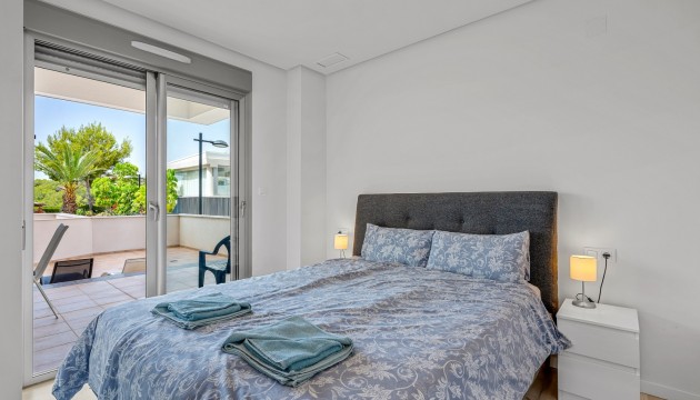 Resale - Apartment - Orihuela Costa - Los Dolses