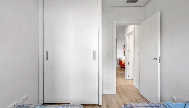 Resale - Apartment - Orihuela Costa - Los Dolses