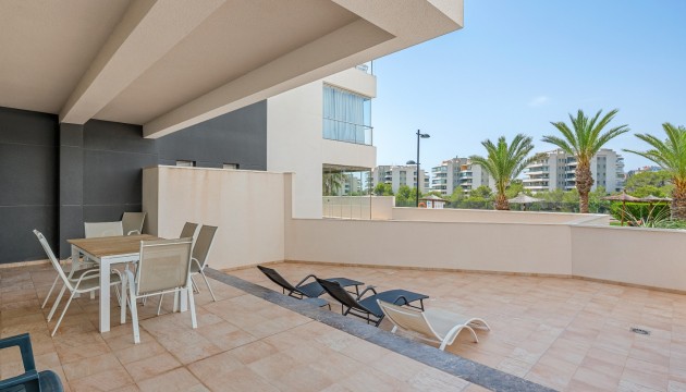Resale - Apartment - Orihuela Costa - Los Dolses