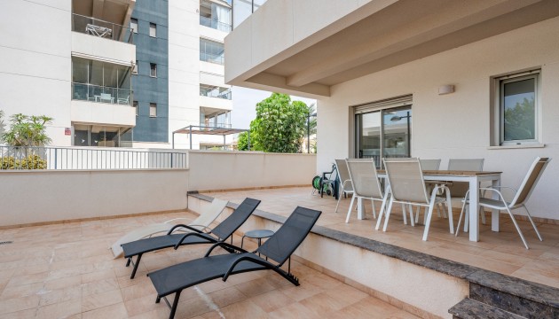 Resale - Apartment - Orihuela Costa - Los Dolses