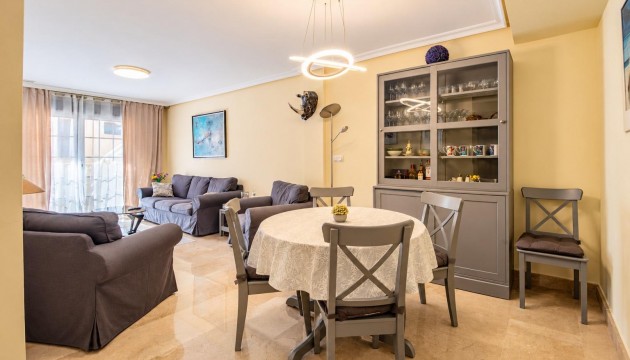 Перепродажа - Квартира - Torrevieja
