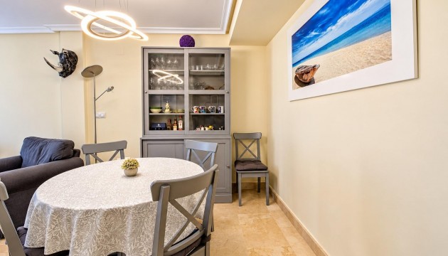 Перепродажа - Квартира - Torrevieja