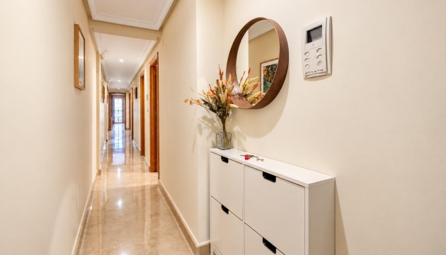 Перепродажа - Квартира - Torrevieja