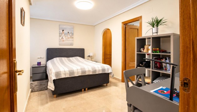 Перепродажа - Квартира - Torrevieja