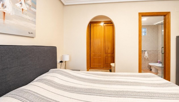 Перепродажа - Квартира - Torrevieja