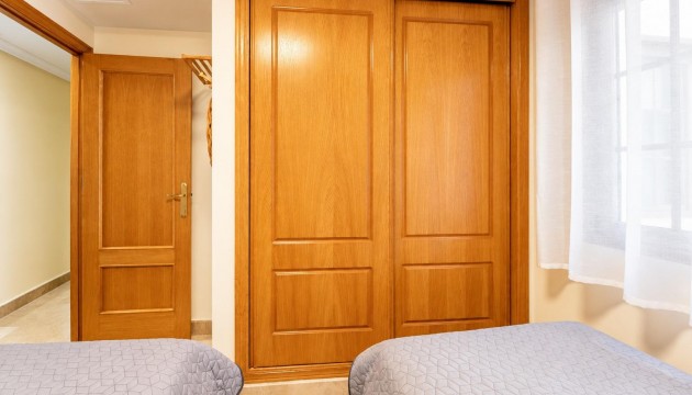 Перепродажа - Квартира - Torrevieja