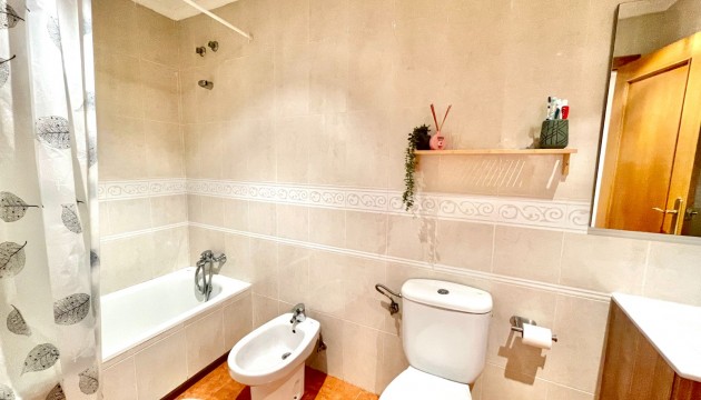Resale - Apartment - Catral - pueblo
