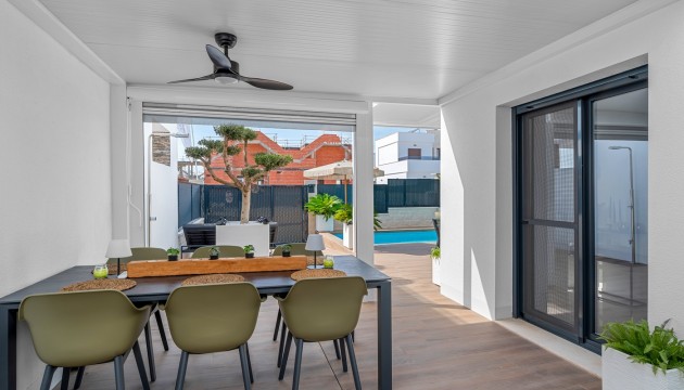 Videresalg - Detached Villa - Orihuela Costa - Orihuela