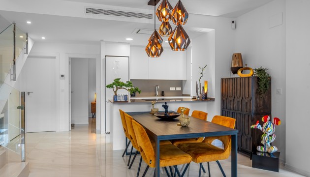 Videresalg - Detached Villa - Orihuela Costa - Orihuela