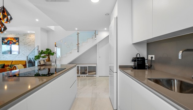 Videresalg - Detached Villa - Orihuela Costa - Orihuela