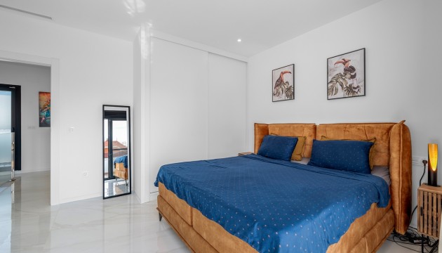 Videresalg - Detached Villa - Orihuela Costa - Orihuela