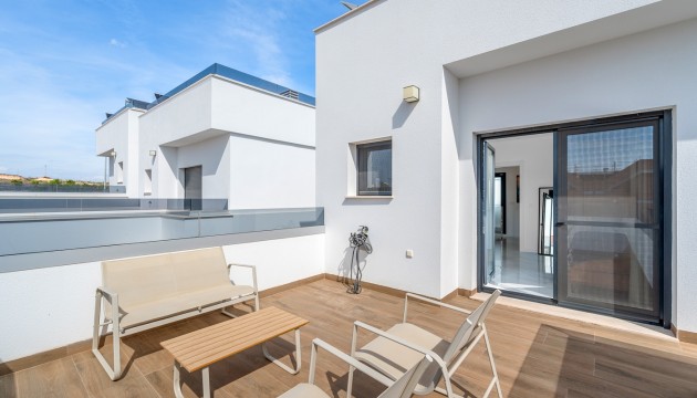 Videresalg - Detached Villa - Orihuela Costa - Orihuela