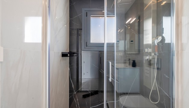 Videresalg - Detached Villa - Orihuela Costa - Orihuela