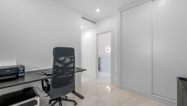 Videresalg - Detached Villa - Orihuela Costa - Orihuela