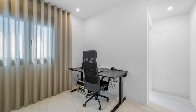 Videresalg - Detached Villa - Orihuela Costa - Orihuela