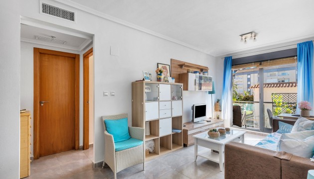 Wiederverkauf - Apartment - Torrevieja - Punta Prima