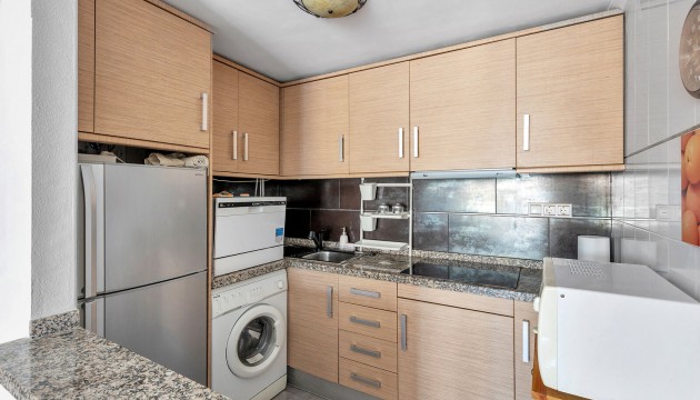 Wiederverkauf - Apartment - Torrevieja - Punta Prima