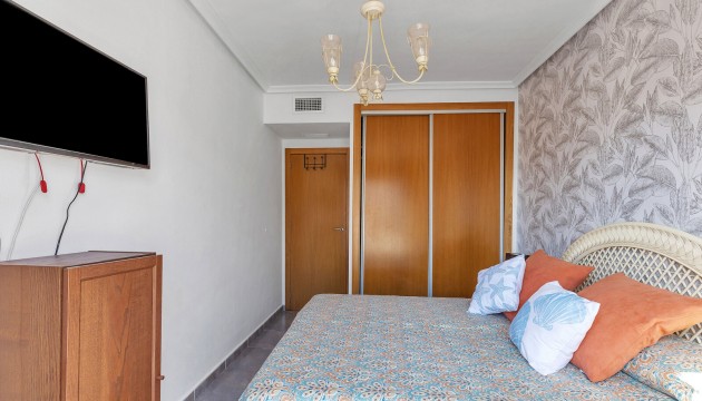 Wiederverkauf - Apartment - Torrevieja - Punta Prima
