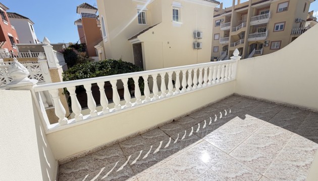 Wiederverkauf - Stadthaus - Orihuela Costa - Villamartín