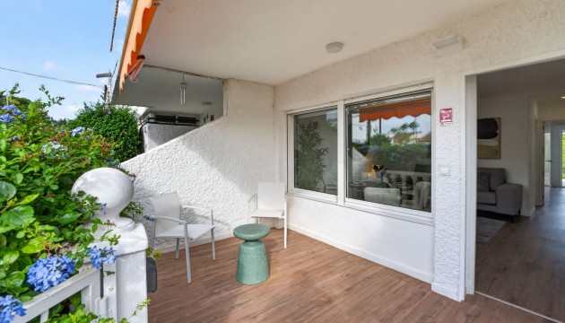 Wiederverkauf - Apartment - Orihuela Costa - Villamartín