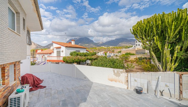 Wiederverkauf - Detached Villa - La Nucía - Panorama