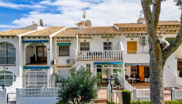 Wiederverkauf - town_house - Torrevieja - Los Balcones - Los Altos del Edén
