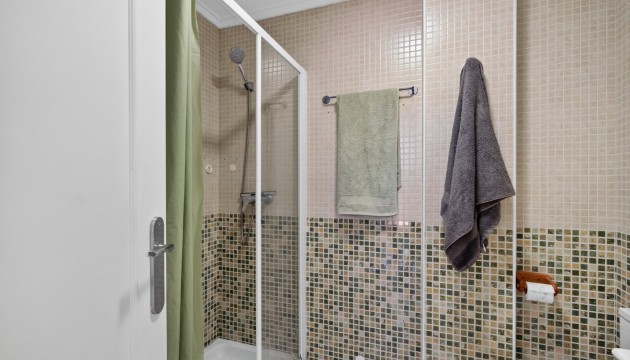 Wiederverkauf - Apartment - Torrevieja - Calle María Gil Vallejos