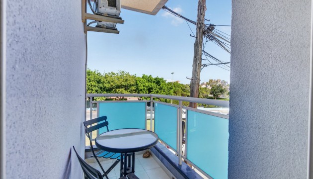 Wiederverkauf - Apartment - Torrevieja - Calle María Gil Vallejos
