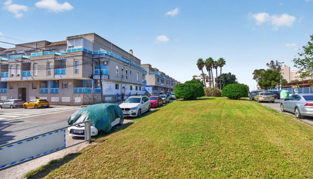 Wiederverkauf - Apartment - Torrevieja - Calle María Gil Vallejos