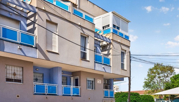 Wiederverkauf - Apartment - Torrevieja - Calle María Gil Vallejos