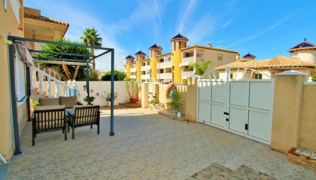 Wiederverkauf - Detached Villa - Orihuela Costa - Villamartín