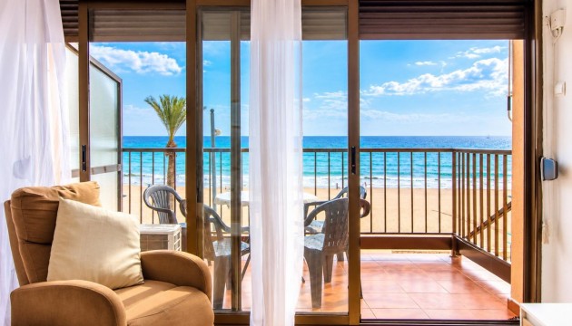 Wiederverkauf - Apartment - El Campello - Playa Muchavista