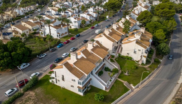 Wiederverkauf - Bungalow - Orihuela Costa - Villamartín